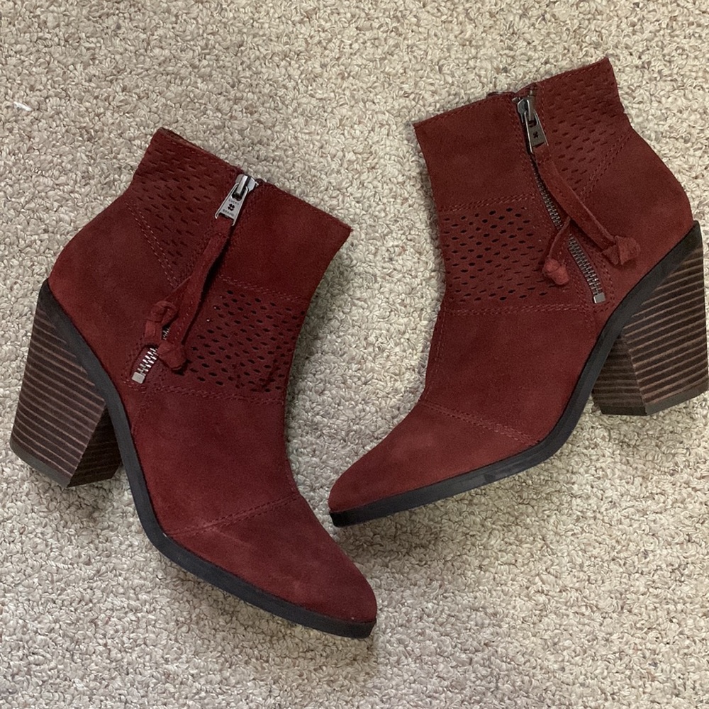 Lucky Brand - Burgundy Leather ankle boots
